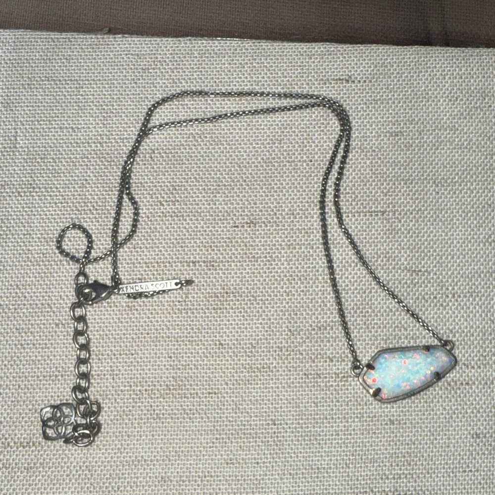 Kendra Scott Cami white opal Necklace on Silver Chain